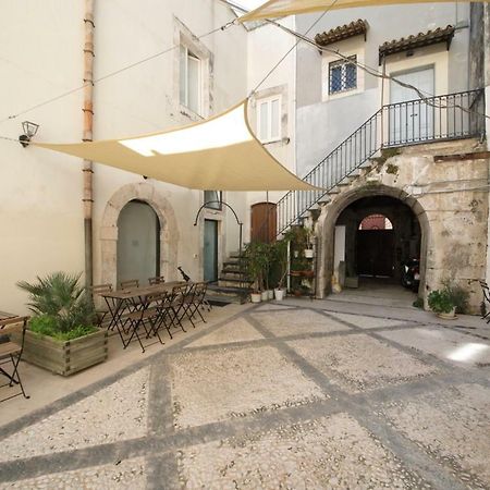 סירקוזה Suite San Giuseppe 2 מראה חיצוני תמונה